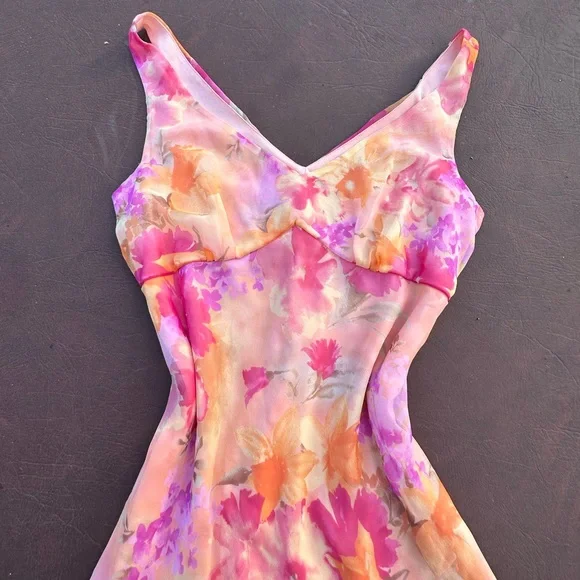 (SOLD DO NOT BUY) Vintage Y2K Floral Coquette Dress - Picture 2 of 9